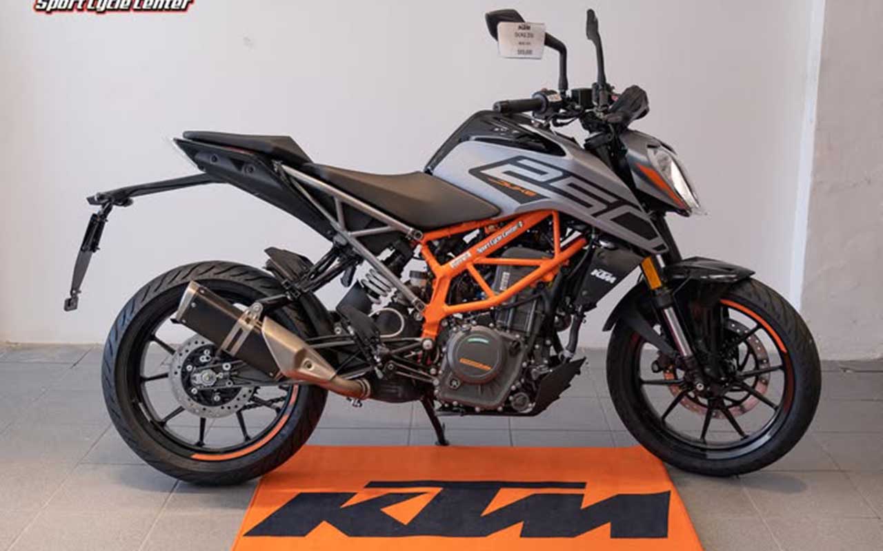 KTM Duke 250 The Stylish and Powerful Bike for the Roads (3)