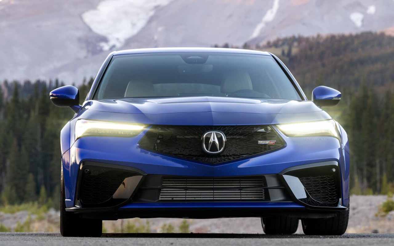 The 2025 Acura Integra Type S is a High-Performance Variant of Acura's Compact Luxury Car 3